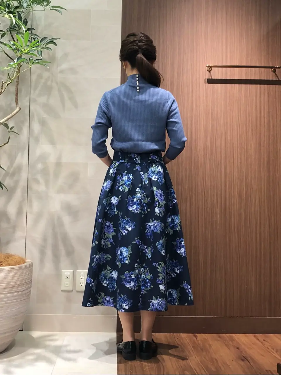 組曲 スタッフ コーディネート画像