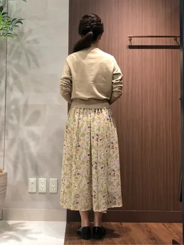 組曲 スタッフ コーディネート画像