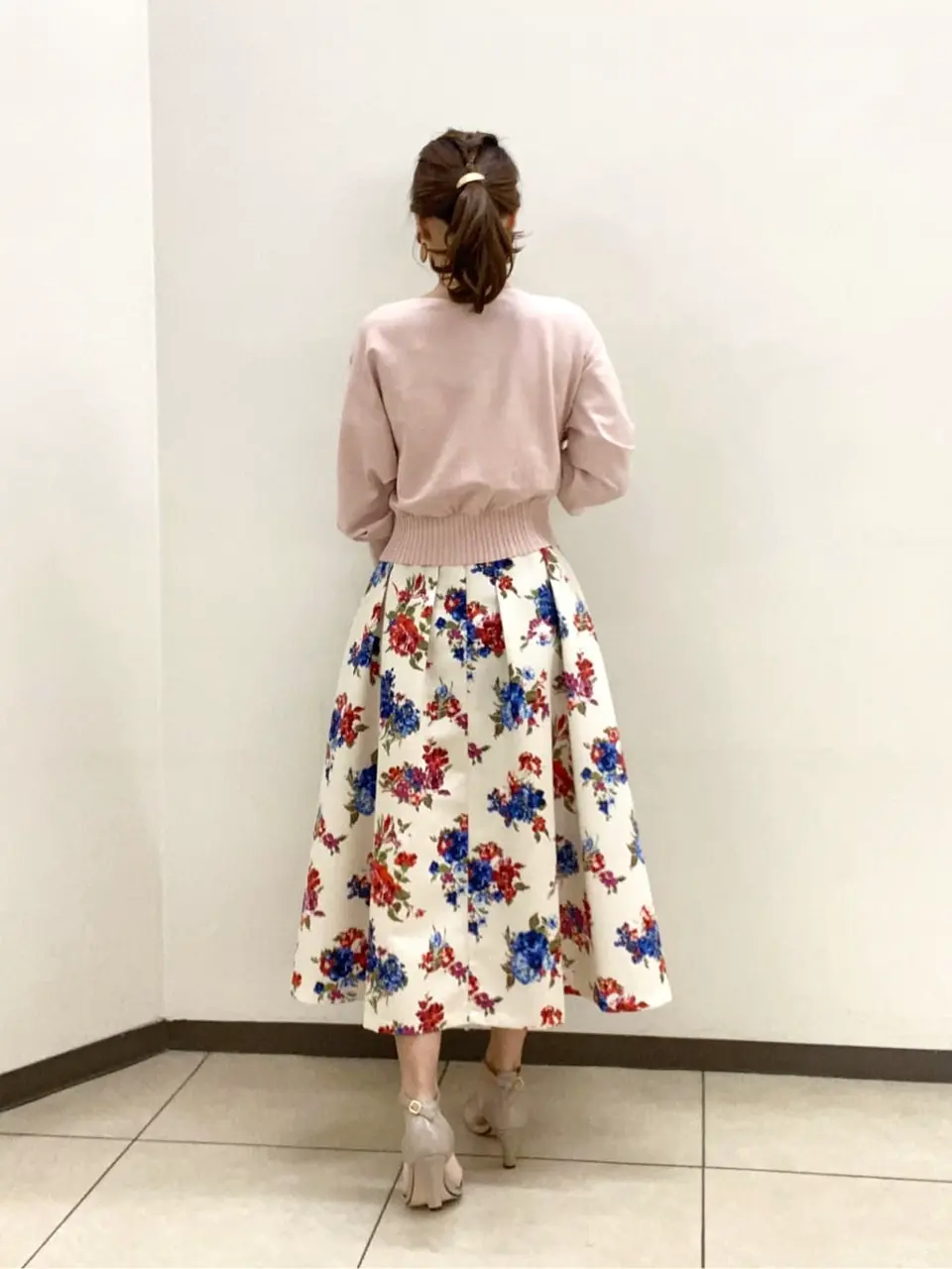 組曲 野中 コーディネート画像