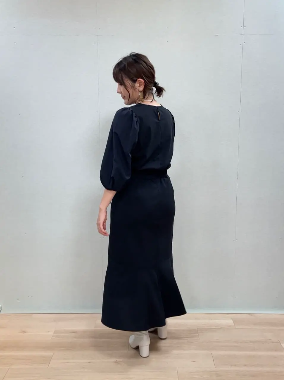 組曲 宮本 コーディネート画像