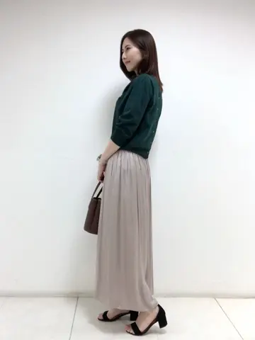 組曲 岩田 コーディネート画像