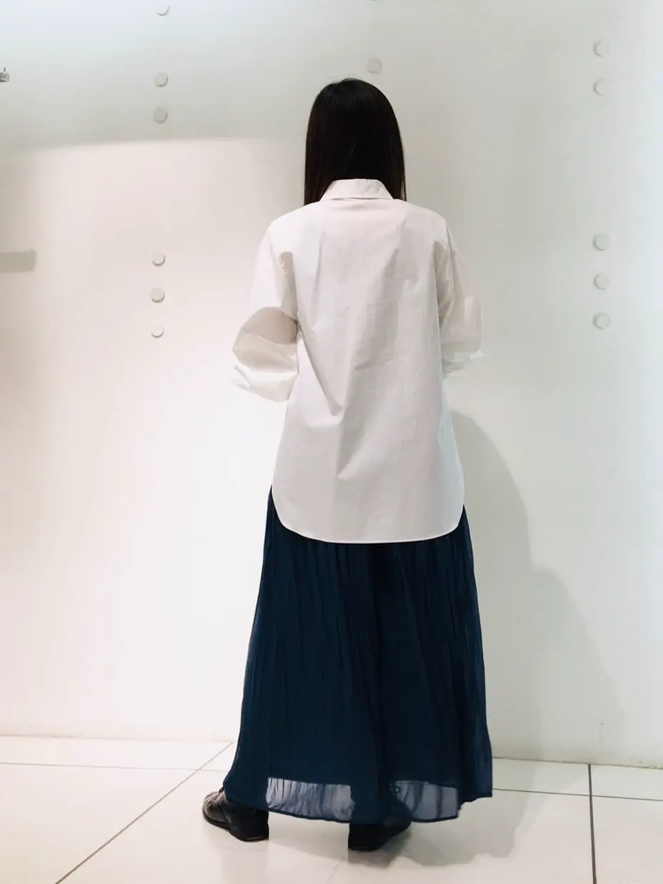 組曲 スタッフ コーディネート画像