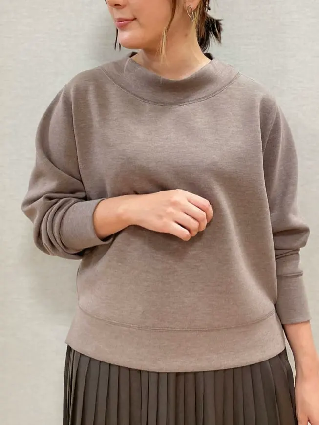 組曲 宮本 コーディネート画像