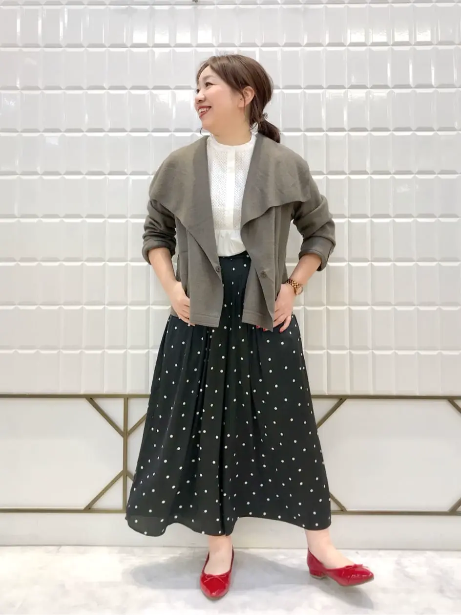 組曲 中山 コーディネート画像