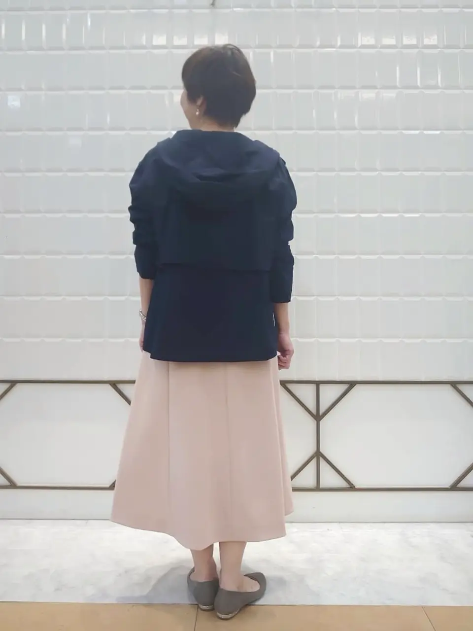 組曲 井上 コーディネート画像