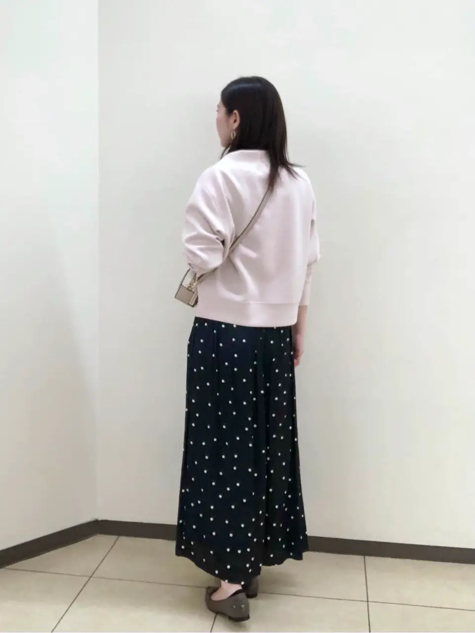 組曲 岩田 コーディネート画像