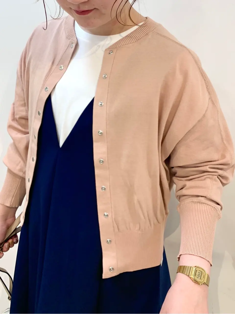 組曲 石井 コーディネート画像