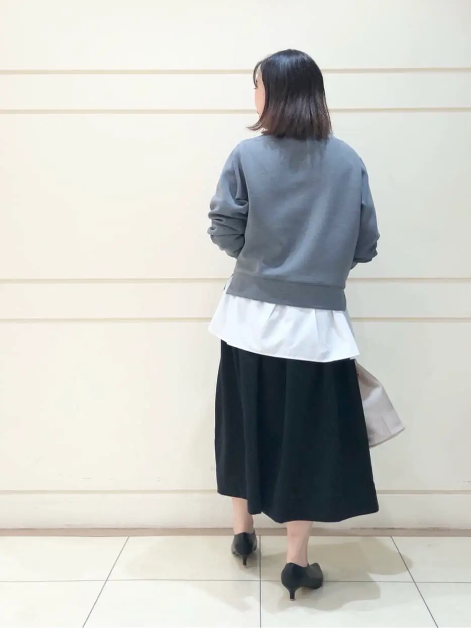 組曲 SAKAI コーディネート画像