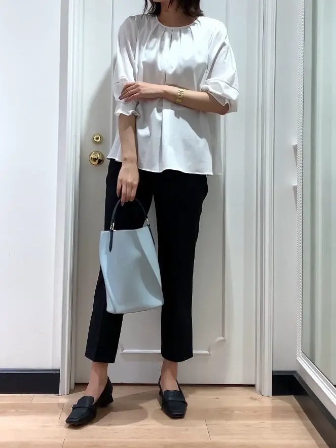 組曲 スタッフ コーディネート画像