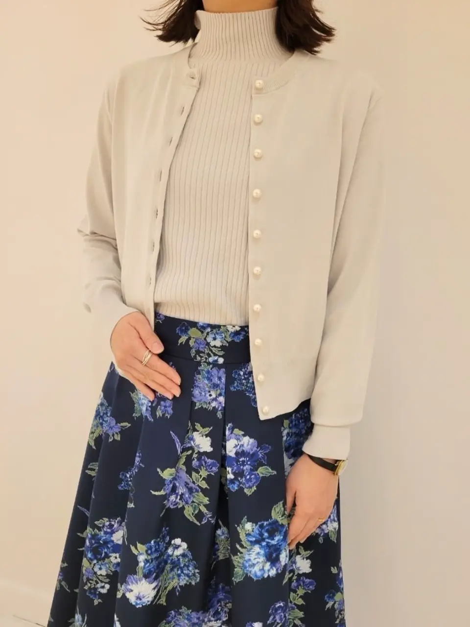 組曲 井上 コーディネート画像