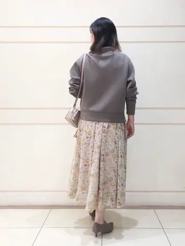 組曲 SAKAI コーディネート画像