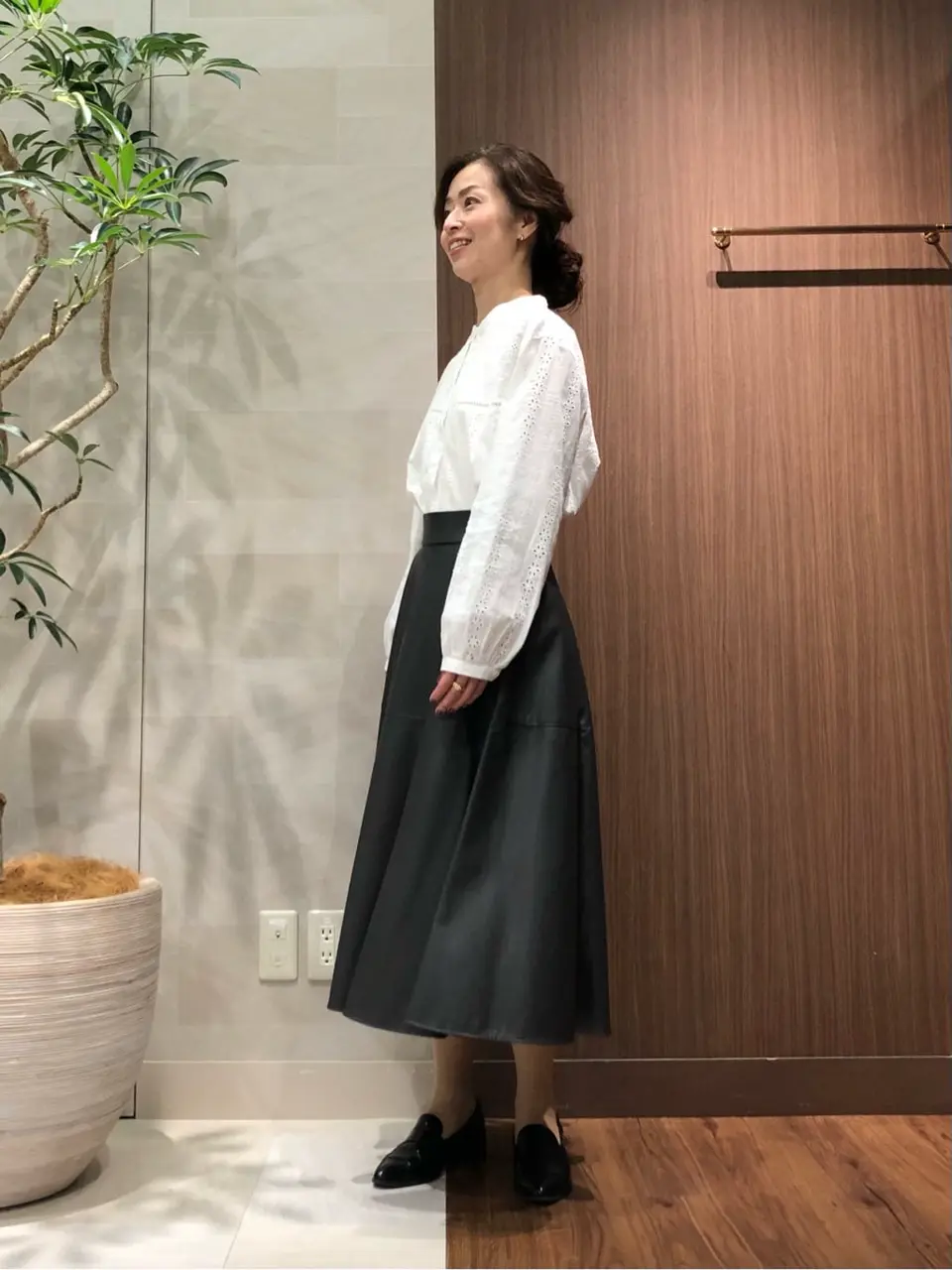 組曲 スタッフ コーディネート画像