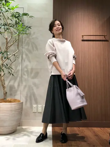 組曲 スタッフ コーディネート画像