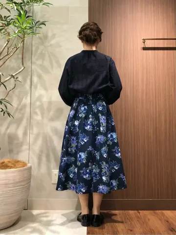 組曲 スタッフ コーディネート画像