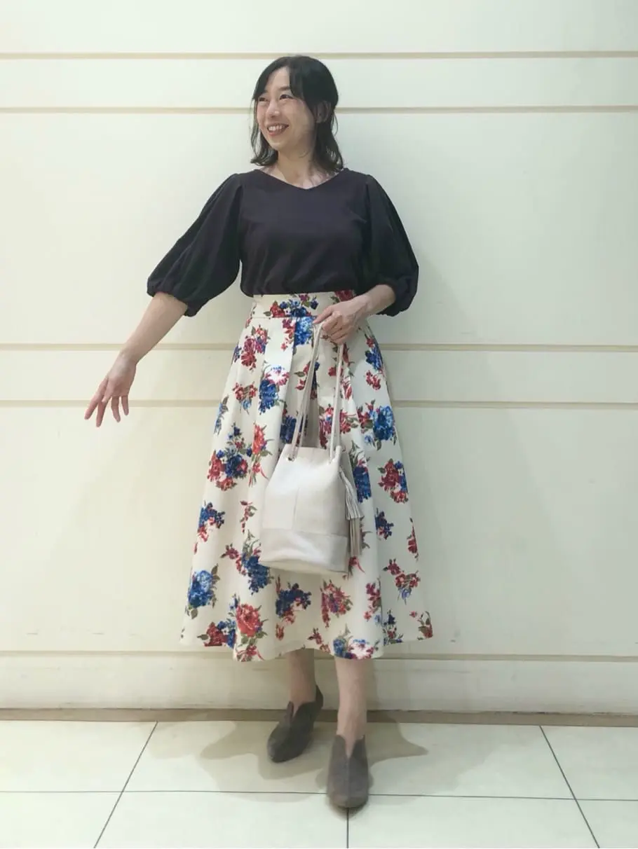 組曲 SAKAI コーディネート画像