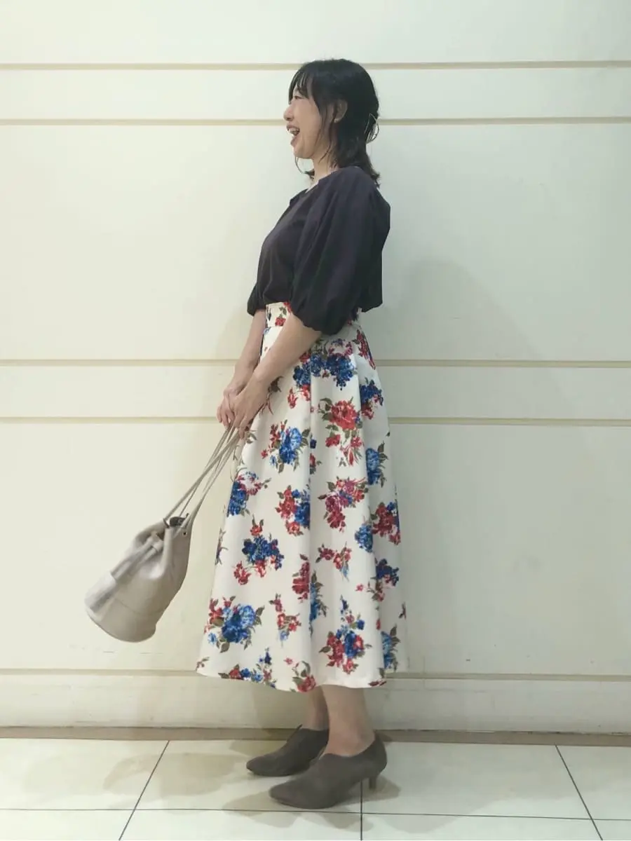 組曲 SAKAI コーディネート画像