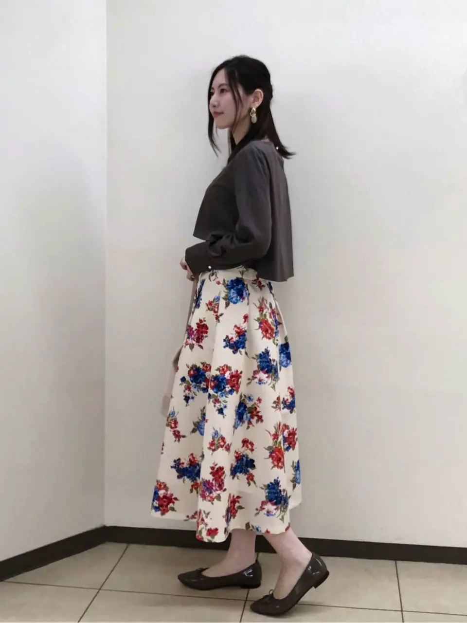 組曲 岩田 コーディネート画像