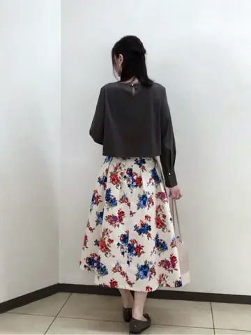 組曲 岩田 コーディネート画像