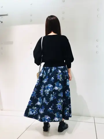 組曲 スタッフ コーディネート画像