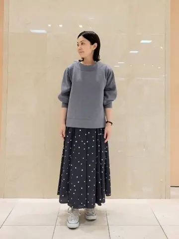 組曲 井上 コーディネート画像