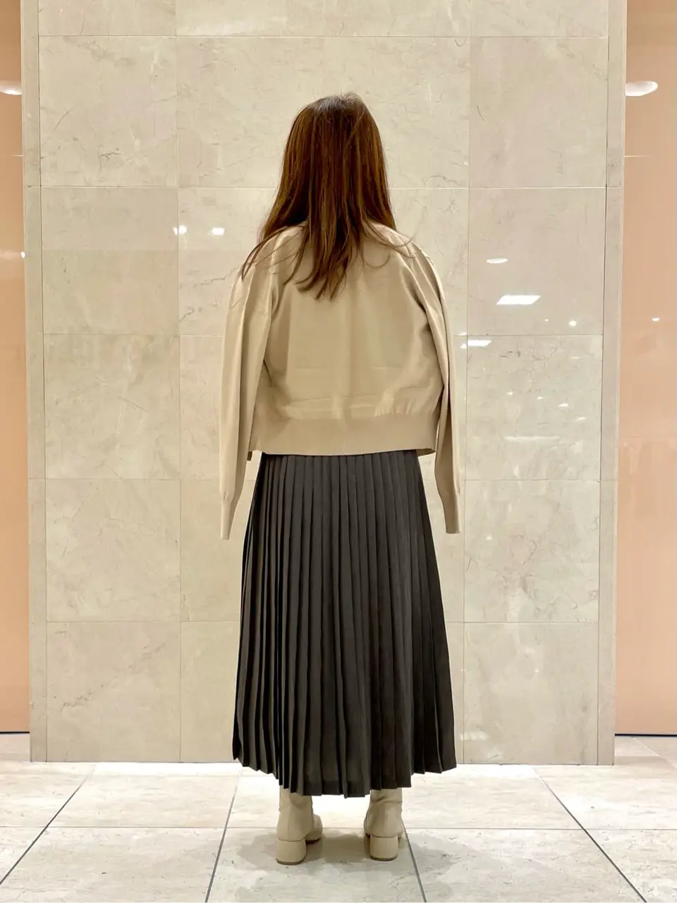 組曲 井上 コーディネート画像