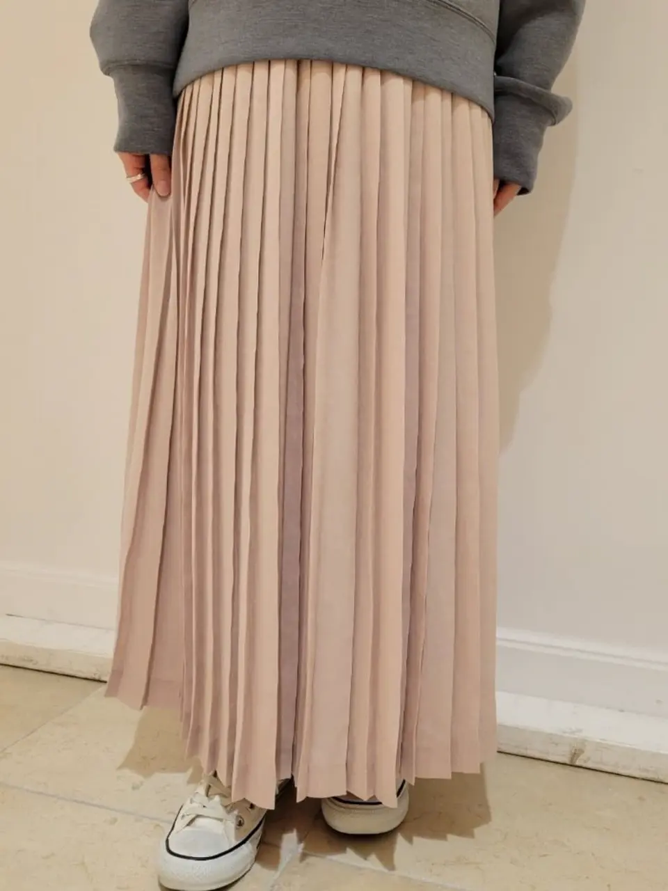 組曲 井上 コーディネート画像