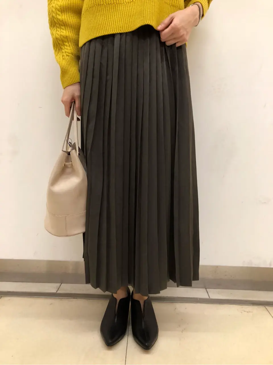 組曲 スタッフ コーディネート画像