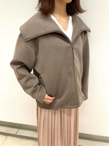 組曲 平賀 コーディネート画像