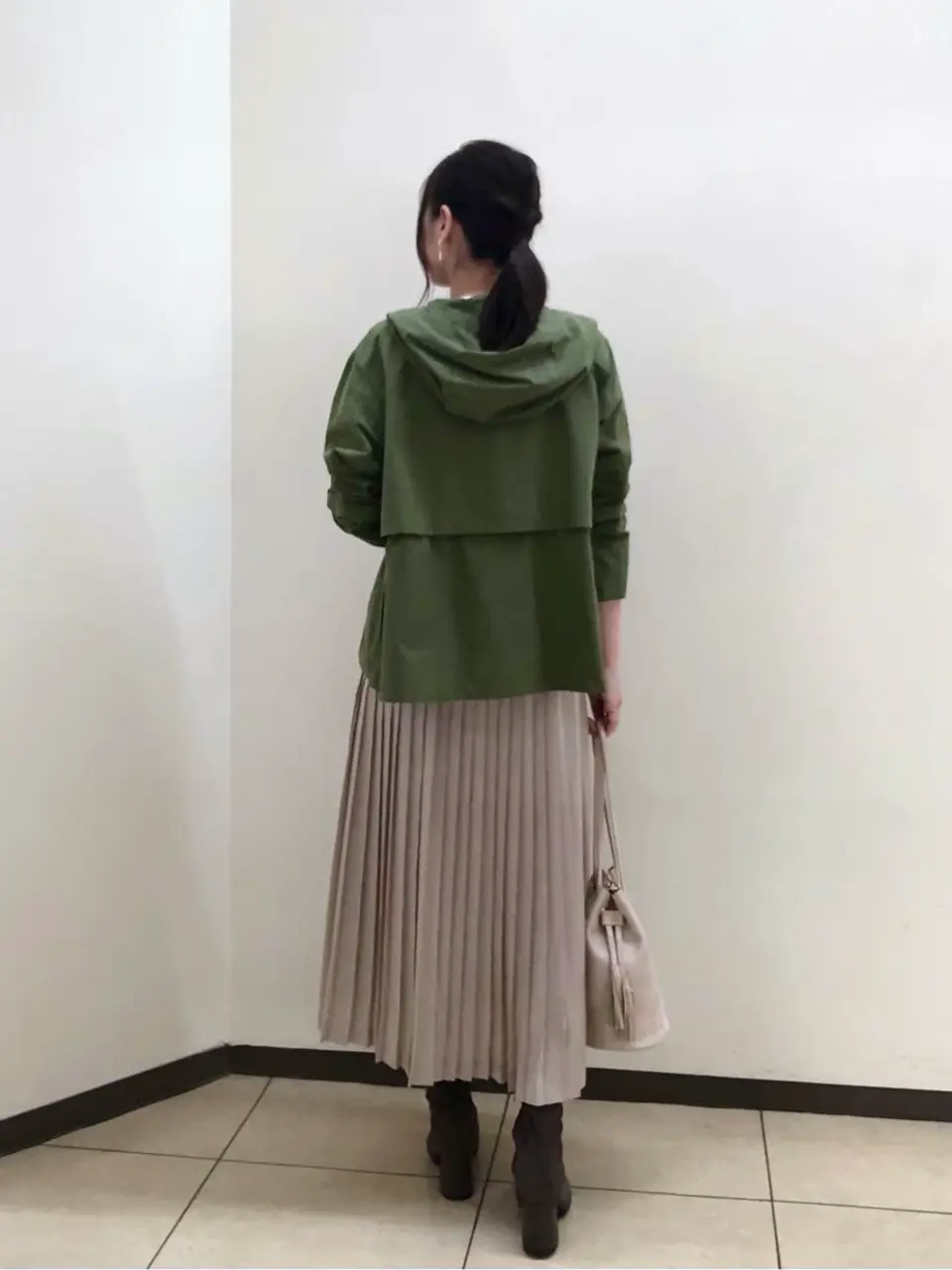 組曲 岩田 コーディネート画像