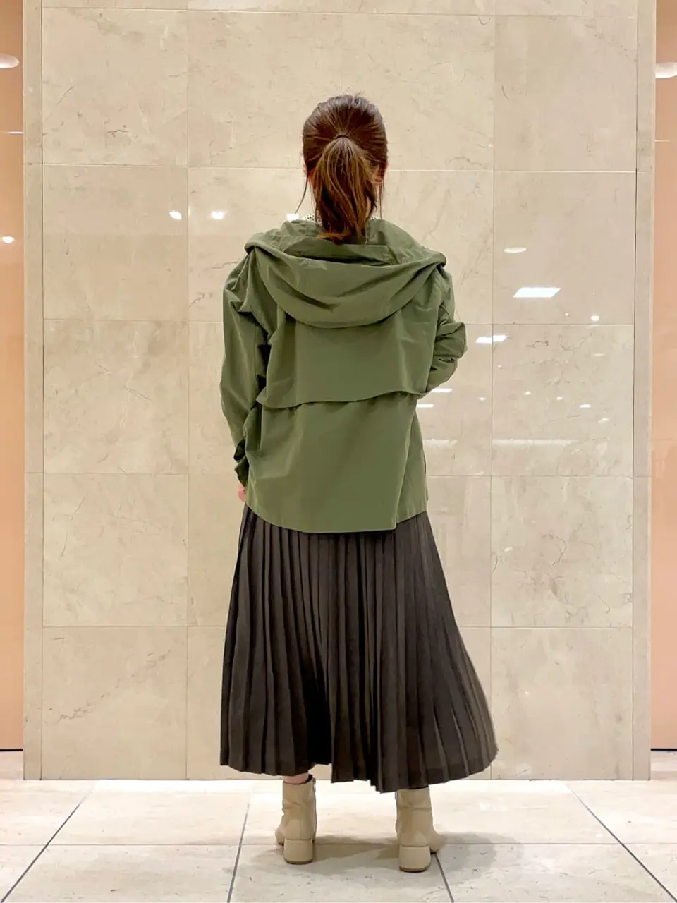 組曲 井上 コーディネート画像