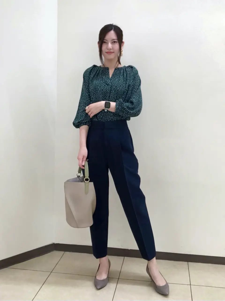 組曲 岩田 コーディネート画像