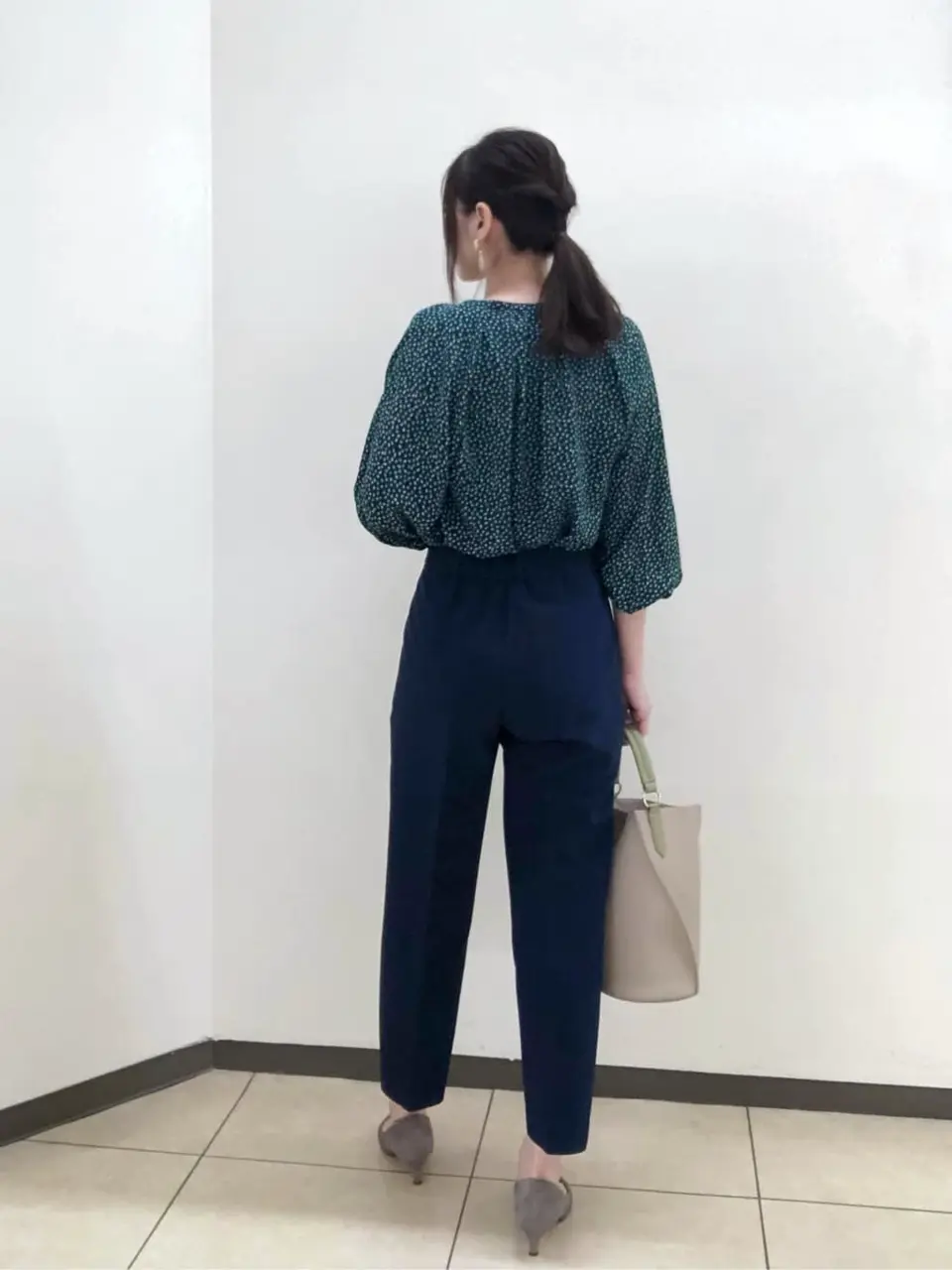 組曲 岩田 コーディネート画像