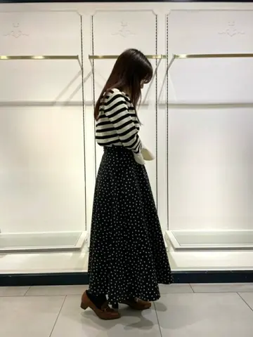 組曲 スタッフ コーディネート画像