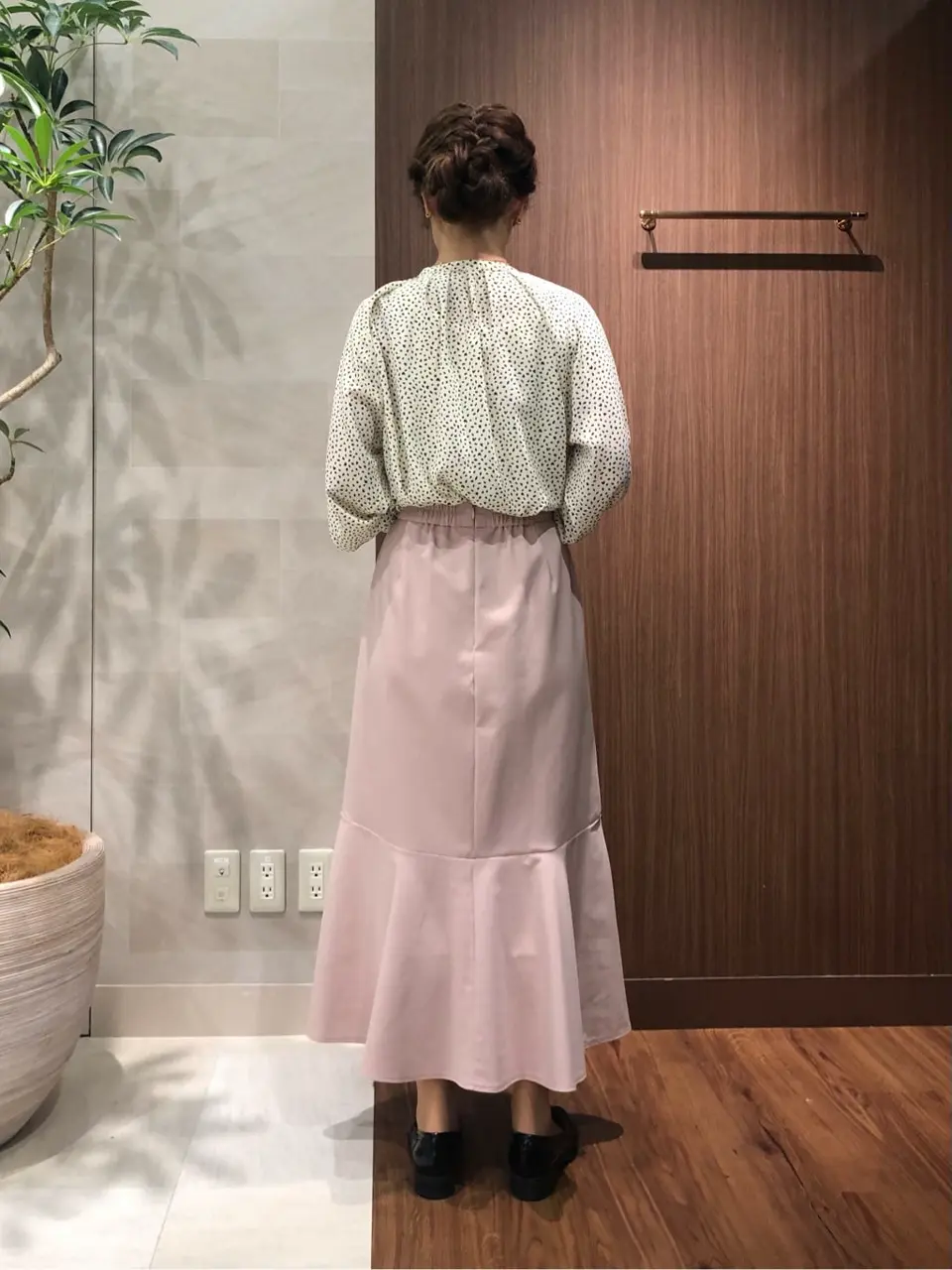 組曲 スタッフ コーディネート画像