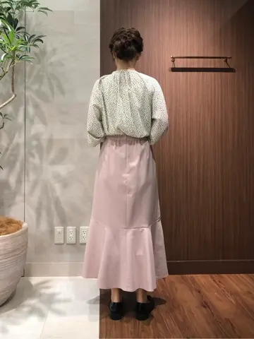 組曲 スタッフ コーディネート画像