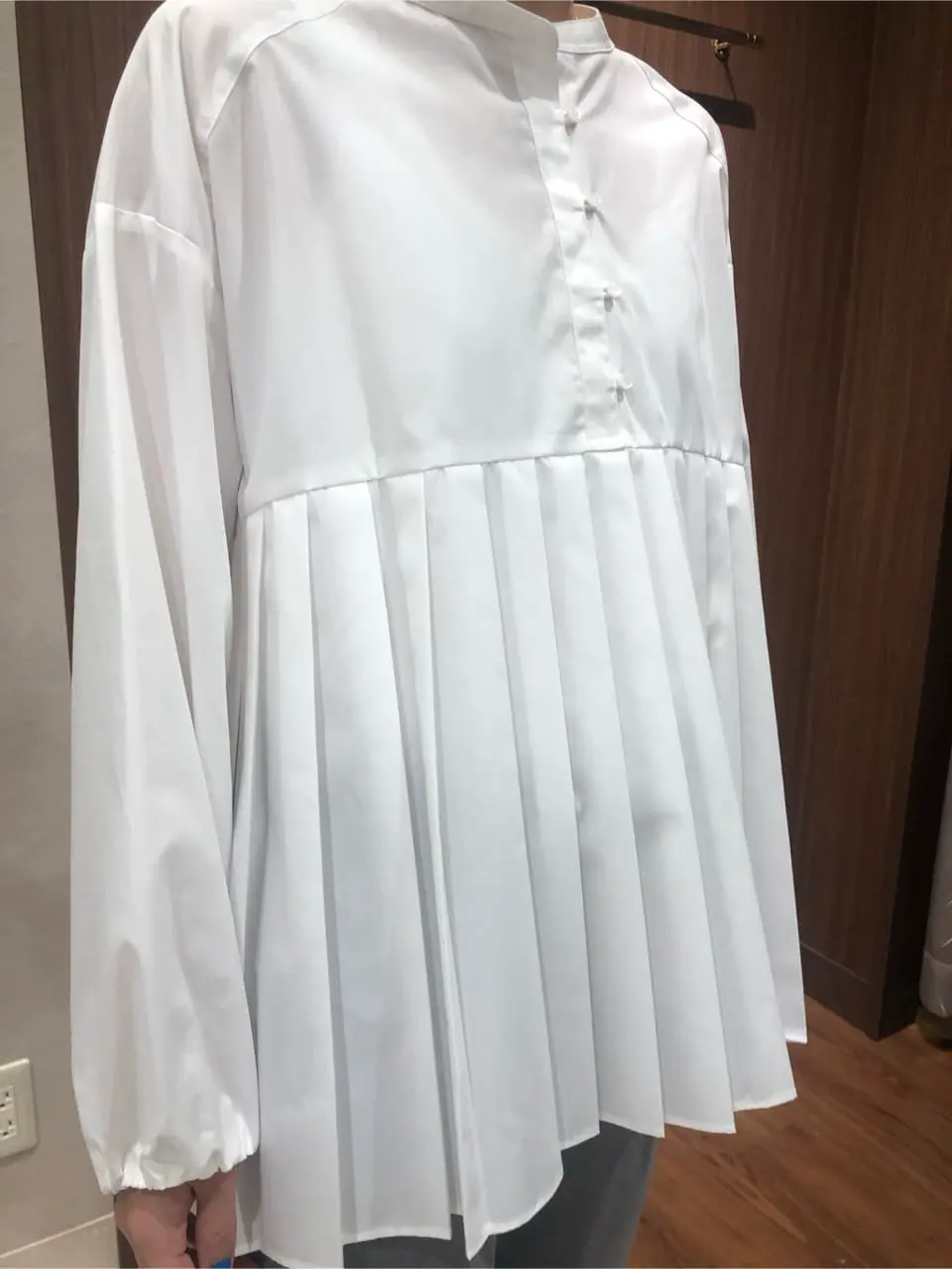 組曲 スタッフ コーディネート画像