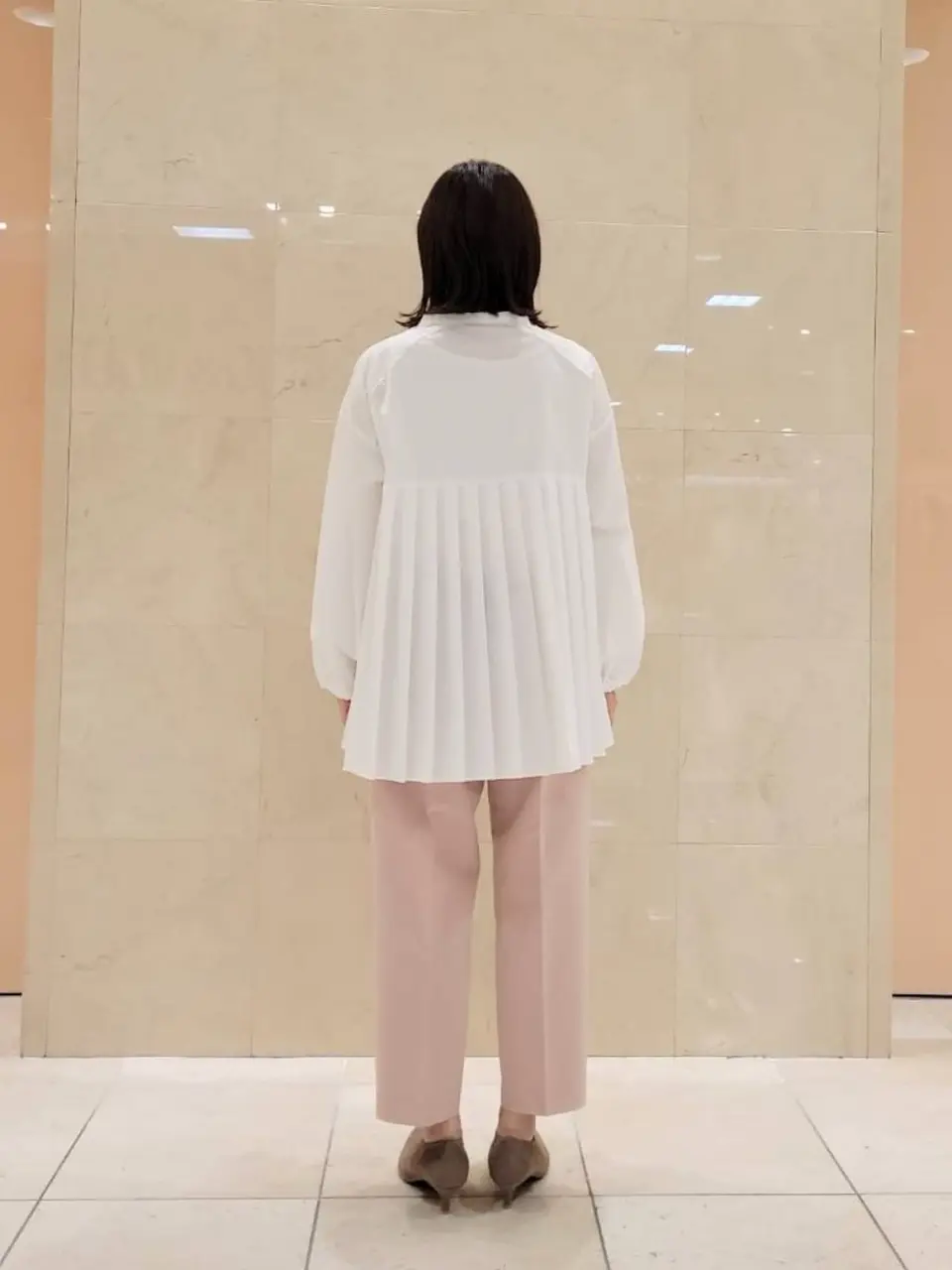 組曲 井上 コーディネート画像