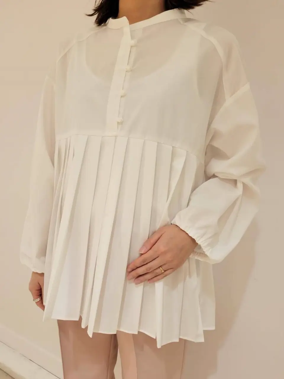 組曲 井上 コーディネート画像