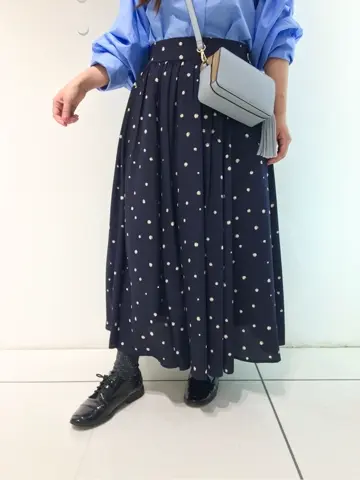 組曲 スタッフ コーディネート画像