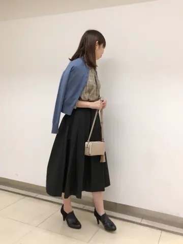 組曲 スタッフ コーディネート画像