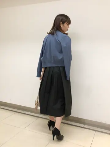 組曲 スタッフ コーディネート画像