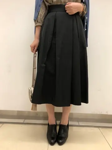 組曲 スタッフ コーディネート画像