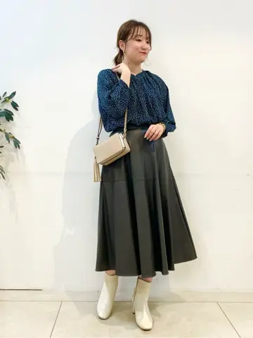 組曲 石井 コーディネート画像