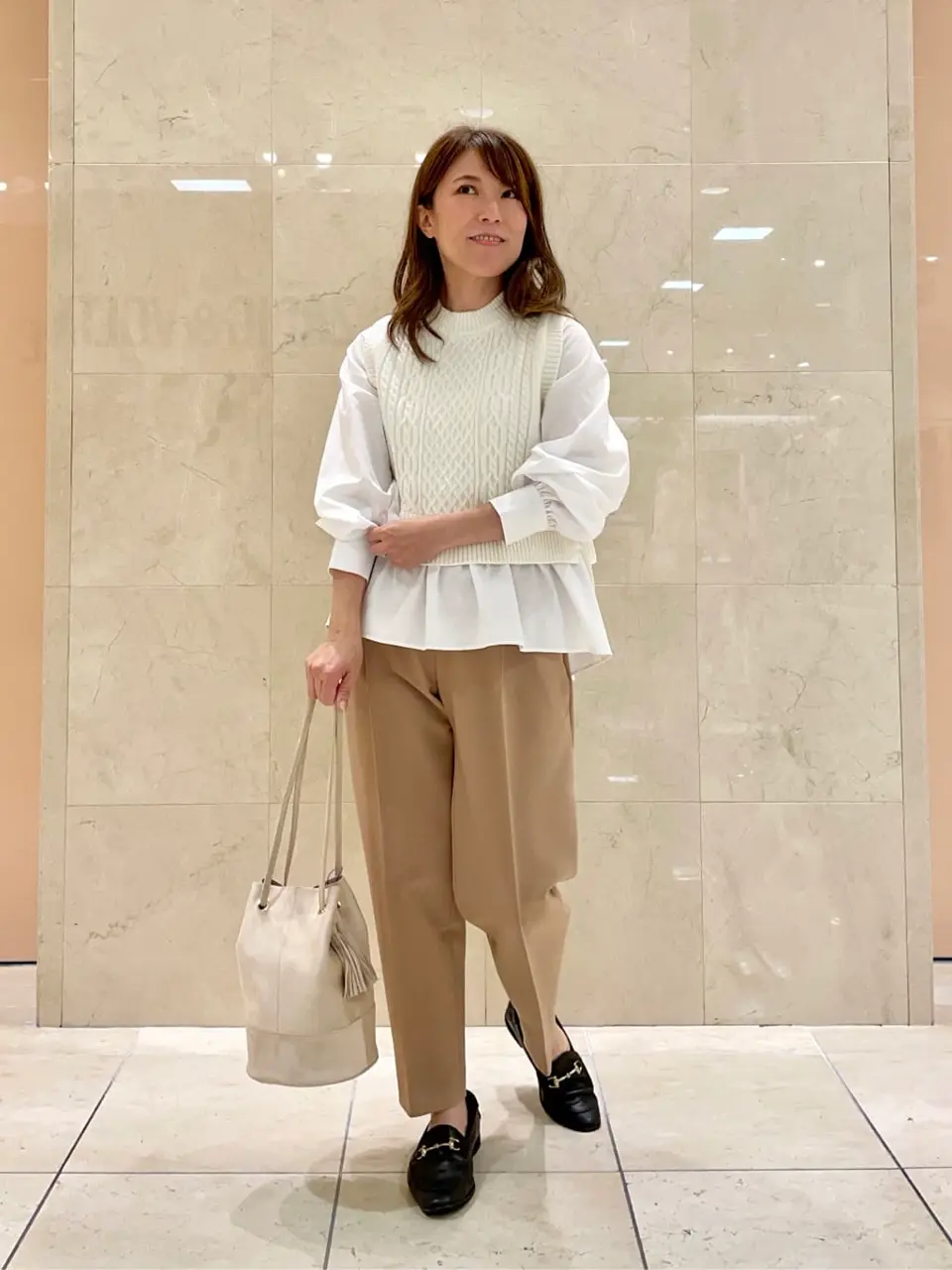 組曲 井上 コーディネート画像