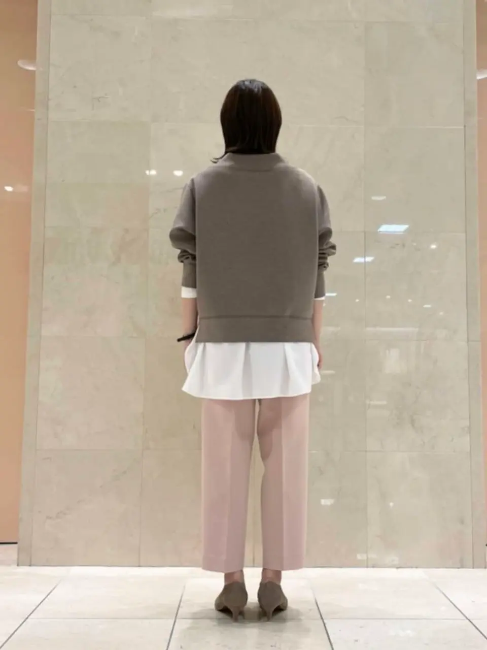 組曲 井上 コーディネート画像