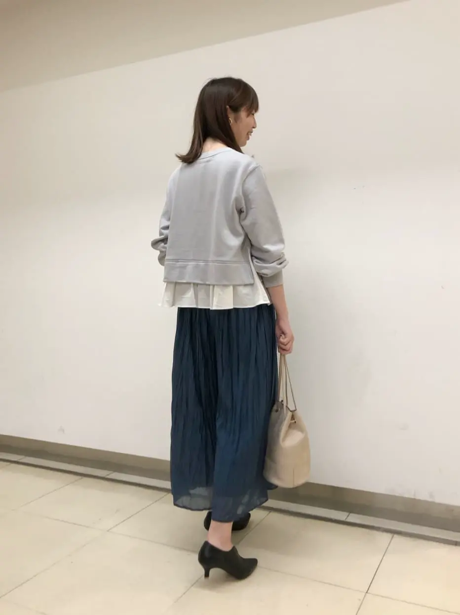 組曲 スタッフ コーディネート画像