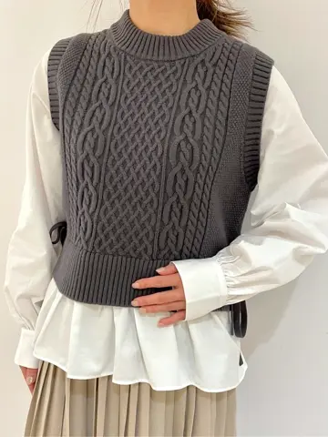 組曲 井上 コーディネート画像