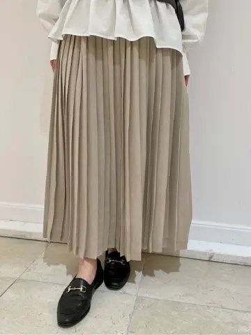 組曲 井上 コーディネート画像