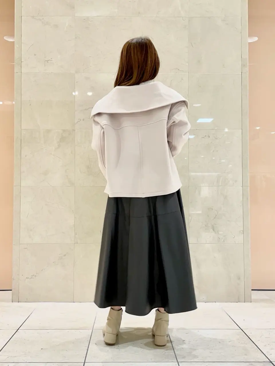 組曲 井上 コーディネート画像