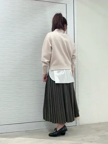 組曲 スタッフ コーディネート画像